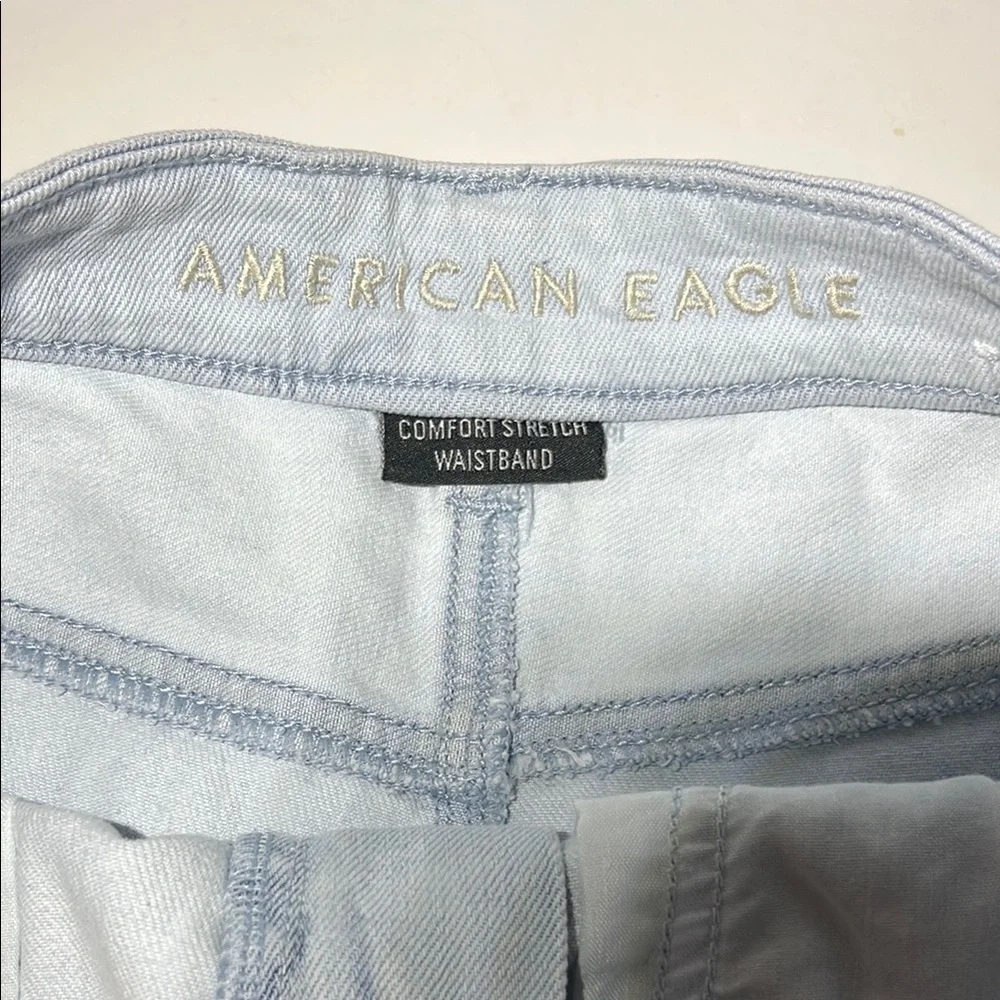 American Eagle Outfitters Blue and White Jean Shorts with Tie-Dye Pattern - Picture 2 of 7